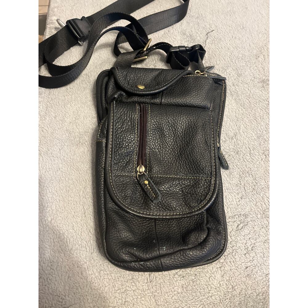 Handcrafted leather satchel bag with multiple compartments!